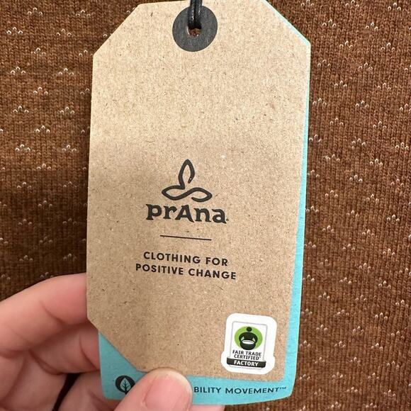 Prana women’s NWT’s Frozen Falls Sweater. Size XL - Picture 5 of 7